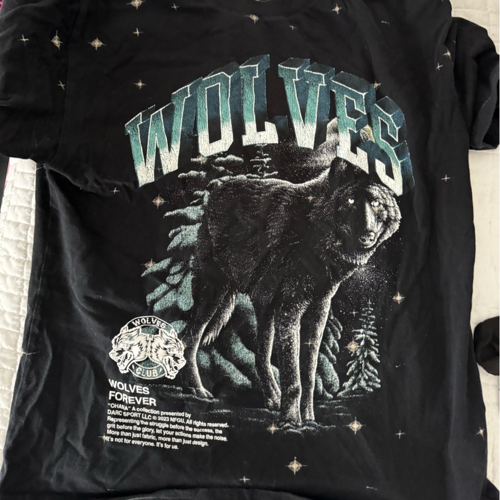 Darc sport tee size L gently worn